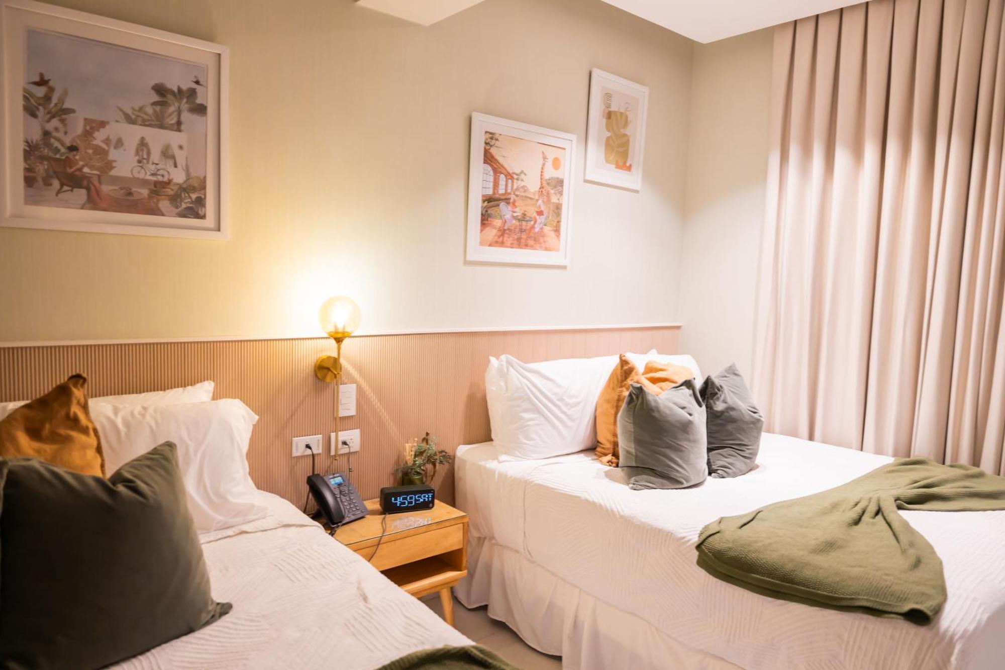 Hotel Stay Here Suites Santo Domingo Exteriör bild