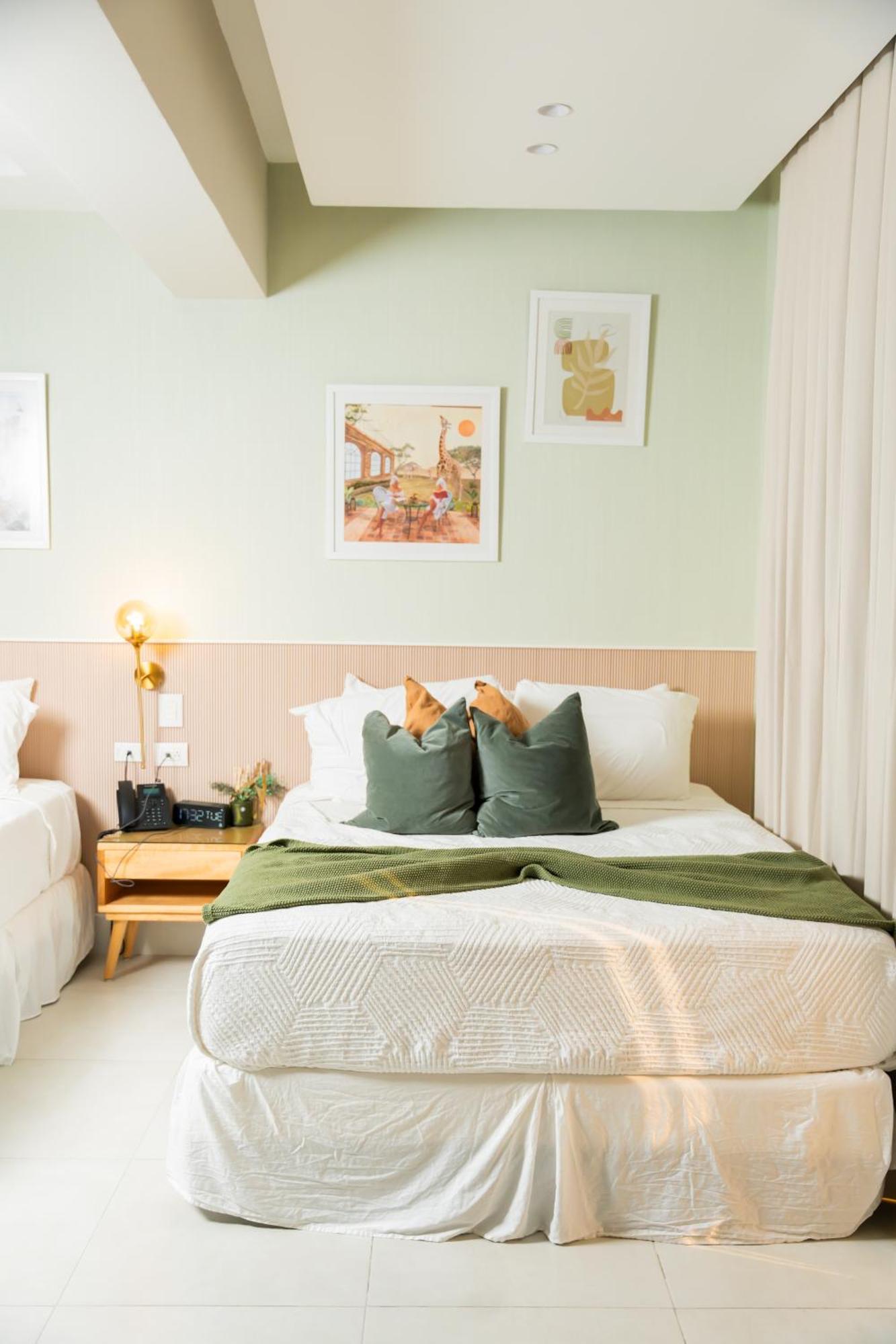 Hotel Stay Here Suites Santo Domingo Exteriör bild