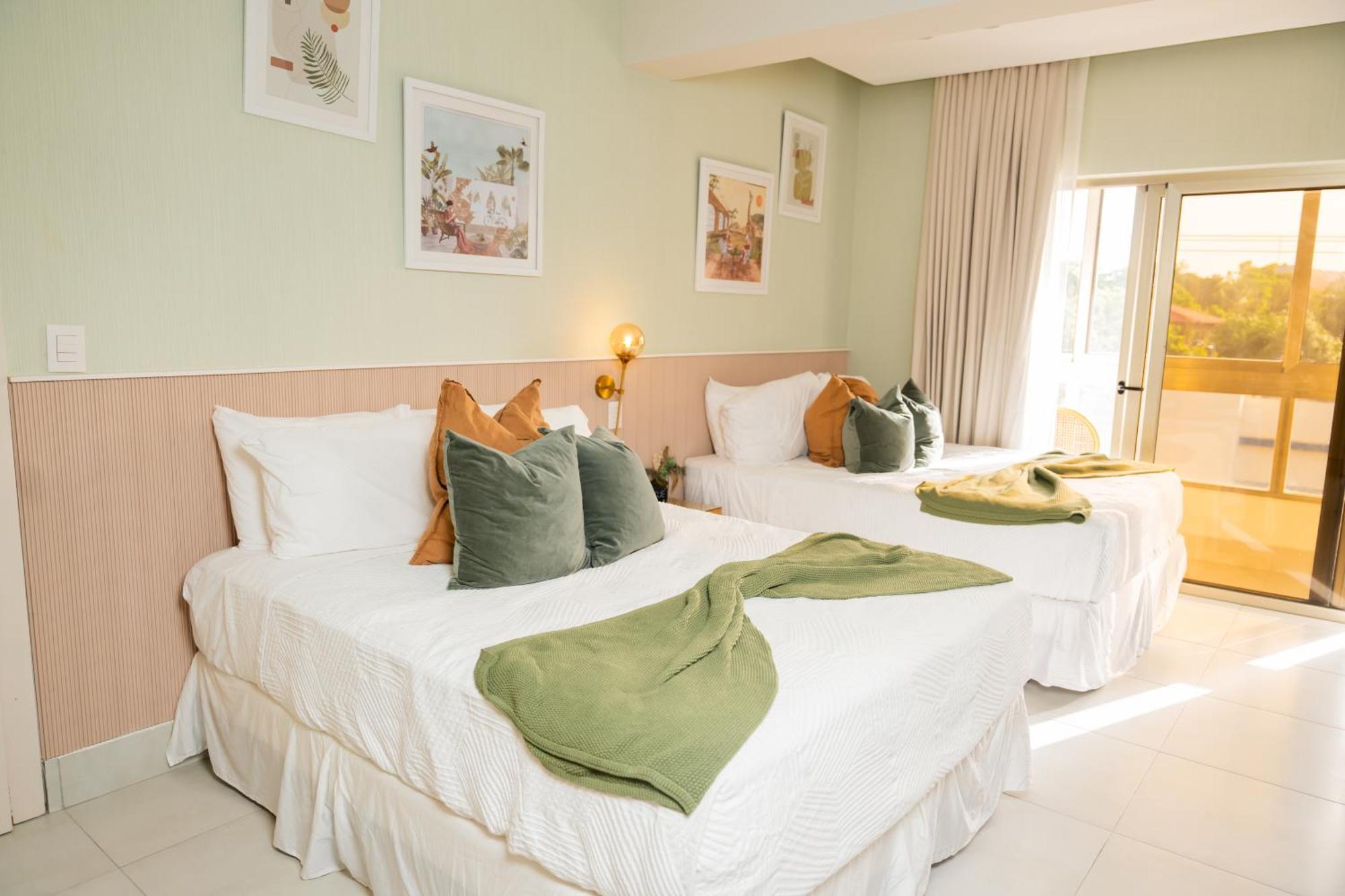 Hotel Stay Here Suites Santo Domingo Exteriör bild
