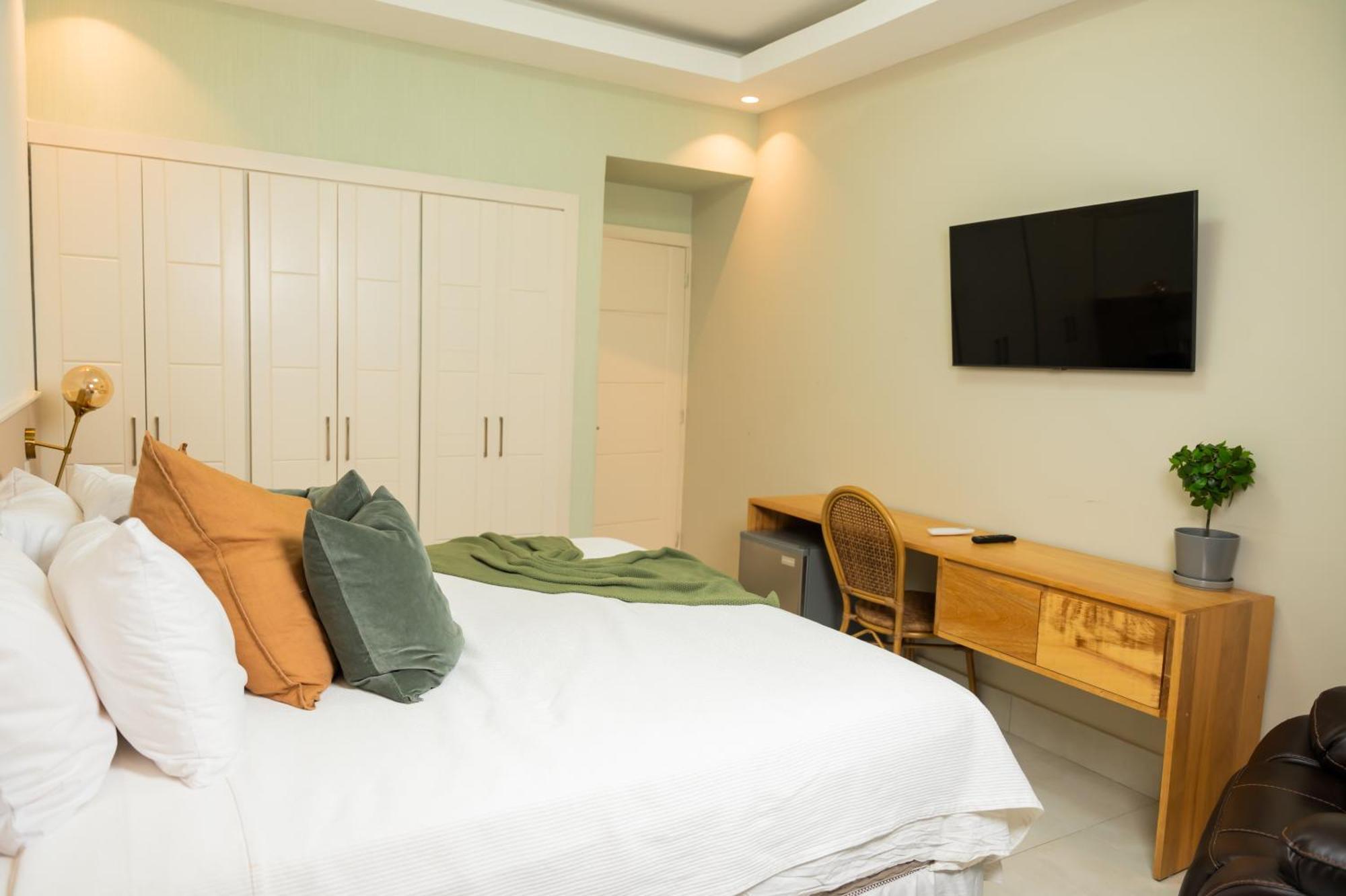 Hotel Stay Here Suites Santo Domingo Exteriör bild