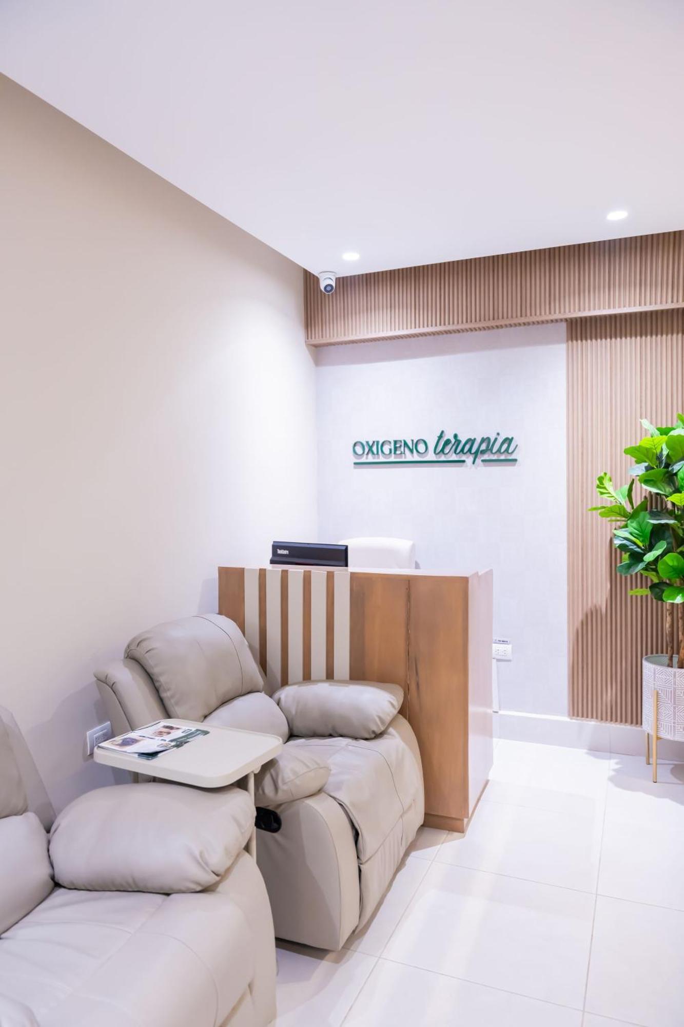 Hotel Stay Here Suites Santo Domingo Exteriör bild